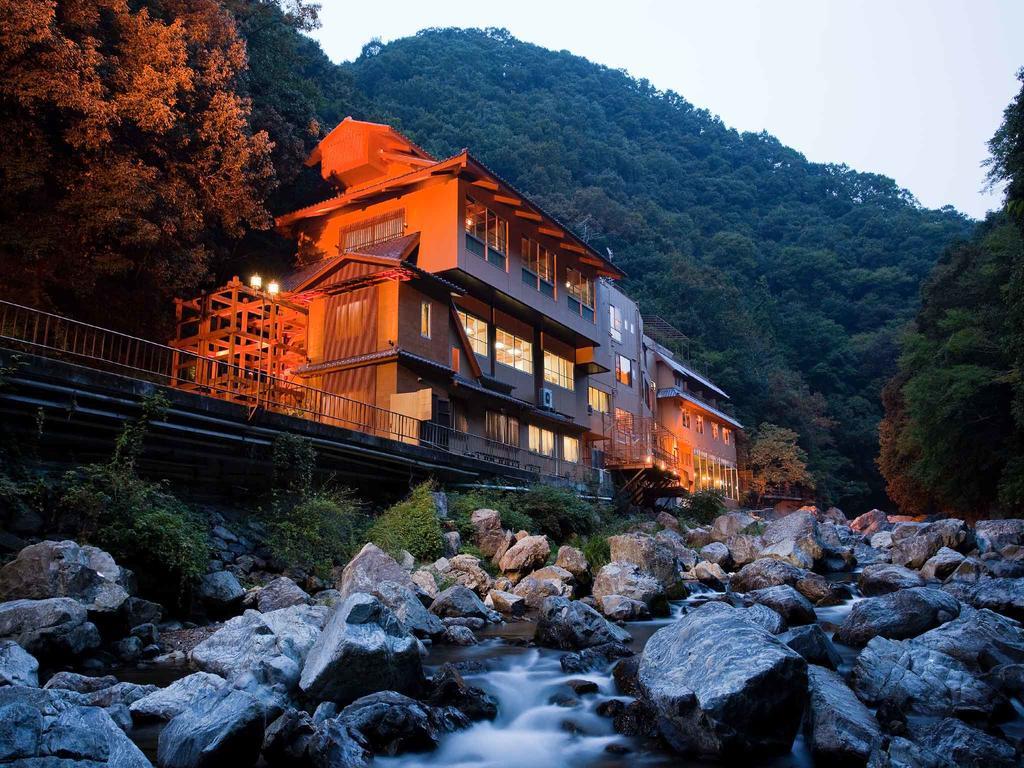 Hananosato Onsen Sansuikan Hotel Takatsuki Exterior foto